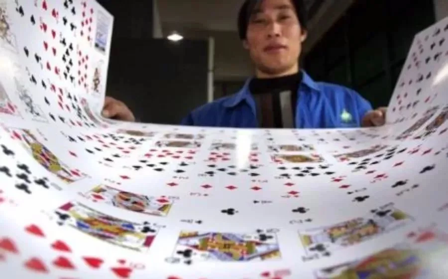 聚鑫汇pg棋牌大厅 - 牌九游戏入口